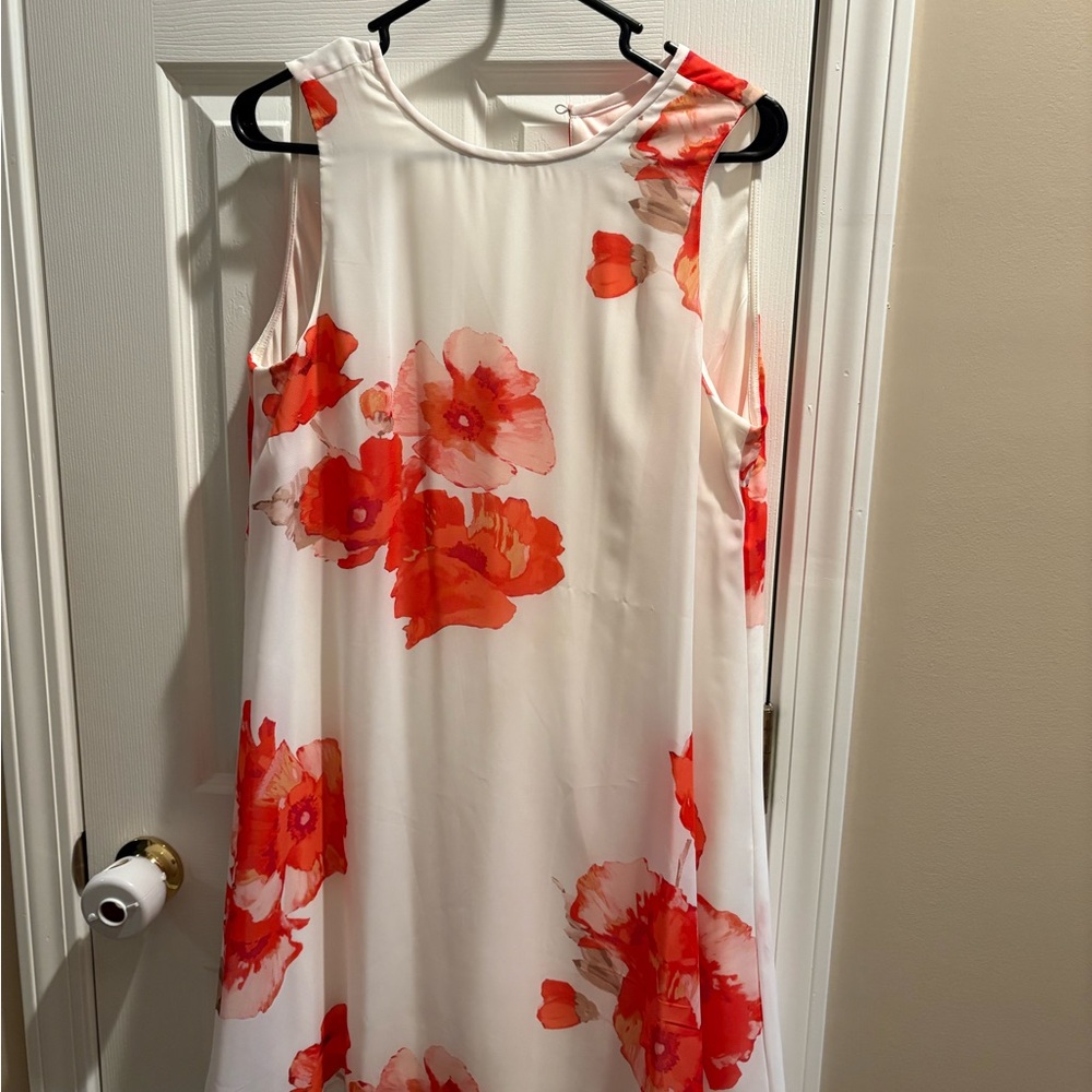 Floral Sleeveless Mini Dress - Red and White